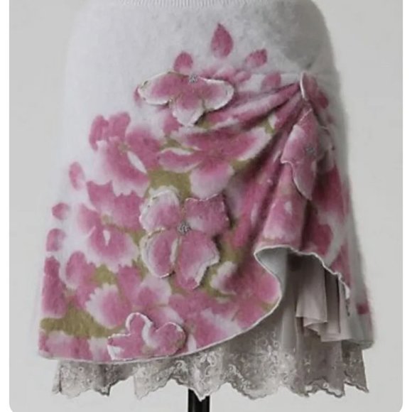 Rare Anthropologie Sweater skirt by Beaux by bo
